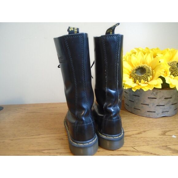 Dr Martens 1914 vintage black 14 eye boots UK6 / US Mens 7 US womens 8 England - Picture 4 of 11